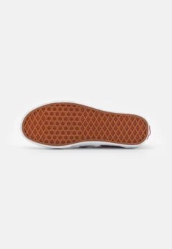 Vans Classic Slip On - Instappers - Pastel Pink 12 Vans Classic Slip On - Instappers - Pastel Pink -Modekleding Winkel f066edb057304c9f84d070c57a44769d