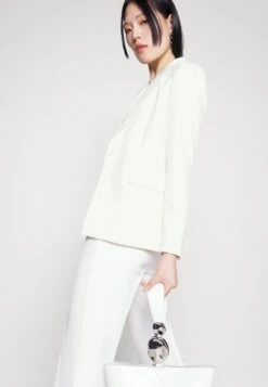 Bruuns Bazaar Rubysus Nora- Blazer - Snow White -Modekleding Winkel fb93454008eb4f3190930839f8708d42