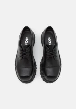 KOI FOOTWEAR The Corrupter Mens Square Toe Shoes - Veterschoenen - Black 11 KOI FOOTWEAR The Corrupter Mens Square Toe Shoes - Veterschoenen - Black -Modekleding Winkel fc028c6cef954929a7098196bf94689c