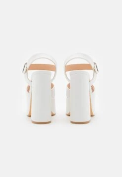 KOI FOOTWEAR Chidori - Sandalen Met Hoge Hak - White 11 KOI FOOTWEAR Chidori - Sandalen Met Hoge Hak - White -Modekleding Winkel fcc7b463df47408190175a09f1c40ede